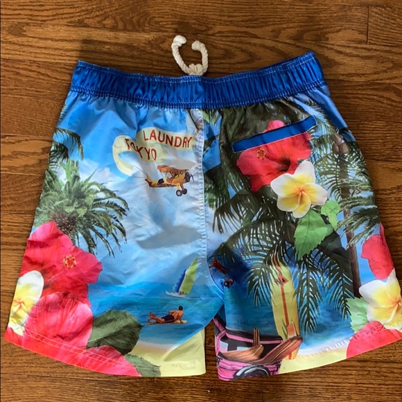 NWOT trunks - Picture 5 of 5